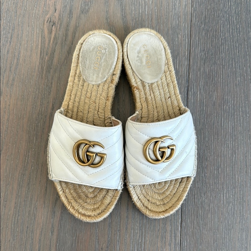 Gucci White Espadrille Espadrilles with Gold Logo